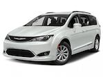 Used 2019 Chrysler Pacifica Touring L Minivan for sale #R575965U - photo 1