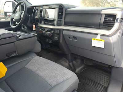 New 2025 Ford F-600 - photo 1