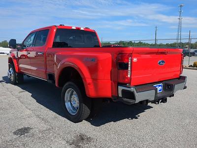 New 2025 Ford F-450 Lariat Crew Cab 4WD DRW Pickup for sale #SEC18473 - photo 2
