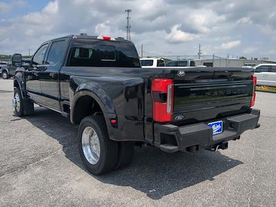New 2025 Ford F-450 Platinum Crew Cab 4WD DRW Pickup for sale #SEC77747 - photo 2