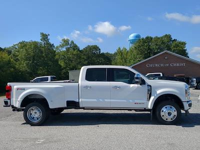 2025 Ford F-450 Crew Cab DRW 4WD Pickup for sale #SED12858 - photo 2