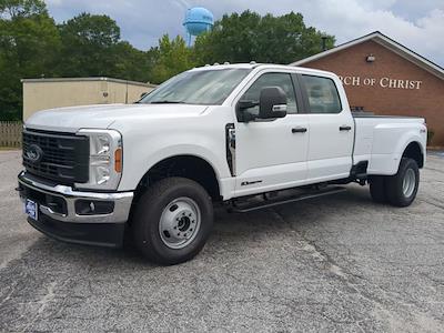 New 2025 Ford F-350 XL Crew Cab 4WD DRW Pickup for sale #SED13542 - photo 1