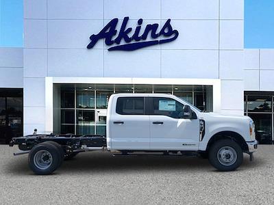 2025 Ford F-350 Crew Cab DRW 4WD Cab Chassis for sale #SED15708 - photo 1