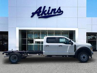2025 Ford F-550 Crew Cab DRW RWD Cab Chassis for sale #SED27156 - photo 1