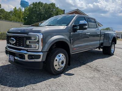 2025 Ford F-450 Crew Cab DRW 4WD Pickup for sale #SED75328 - photo 1