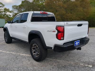 2024 Chevrolet Colorado Crew Cab 4WD Pickup for sale #T1234765 - photo 2