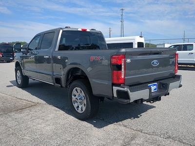 New 2026 Ford F-350 Lariat Crew Cab 4WD SRW Pickup for sale #TEC08276 - photo 2