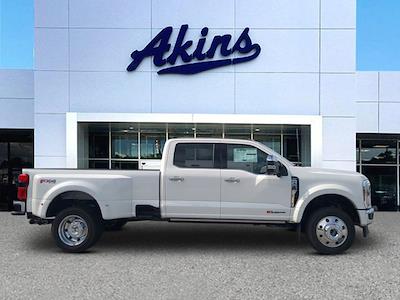 New 2026 Ford F-450 Lariat Crew Cab 4WD DRW Pickup for sale #TEC08573 - photo 1