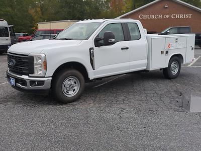 New 2026 Ford F-250 Super Cab Reading SLU98-SW 8' 2" Service Truck for sale #TEC29061 - photo 1