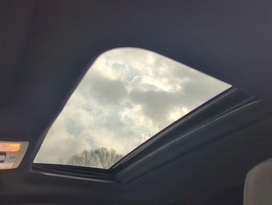 Used 2017 Toyota Tacoma - photo 1