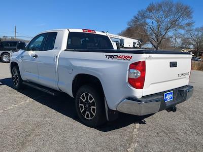 Used 2016 Toyota Tundra - photo 1