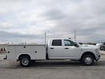 2024 Ram 3500 Crew Cab DRW 4WD, Cab Chassis for sale #RG328380 - photo 4