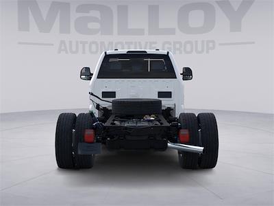 New 2025 Ford F-600 - photo 1