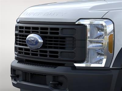 New 2025 Ford F-600 - photo 1