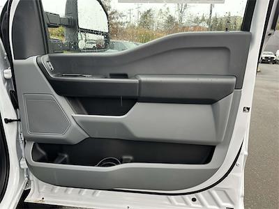 New 2025 Ford F-600 - photo 1