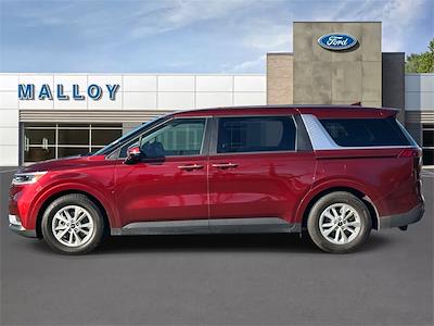 Used 2023 Kia Carnival LX Minivan for sale #F25744A - photo 2