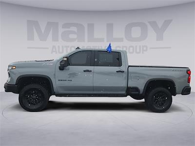 2025 Chevrolet Silverado 2500 Crew Cab 4WD Pickup for sale #F25855A - photo 2