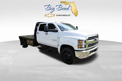 2024 Chevrolet Silverado 5500 Crew Cab DRW 4x2, Knapheide PGTB Utility Gooseneck Flatbed Truck for sale #F10153 - photo 1