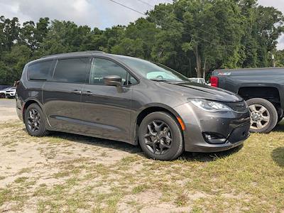 2020 Chrysler Pacifica FWD Minivan for sale #N10920TA - photo 1