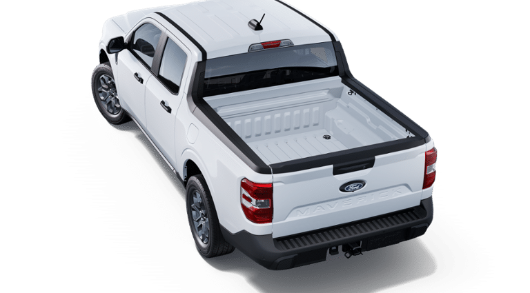 Used 2025 Ford Maverick - photo 2