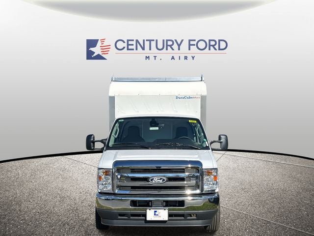New 2026 Ford E-350 - photo 8