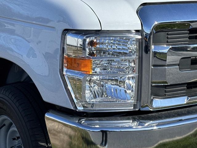 New 2026 Ford E-350 - photo 9