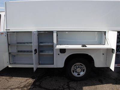 New 2025 Chevrolet Express 3500 - photo 1