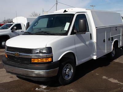 New 2025 Chevrolet Express 3500 - photo 1