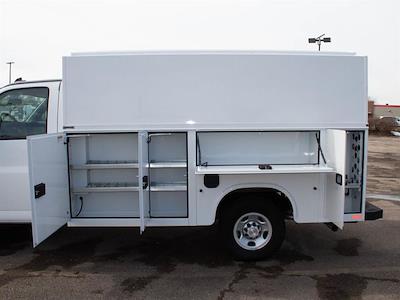 New 2025 Chevrolet Express 3500 - photo 1