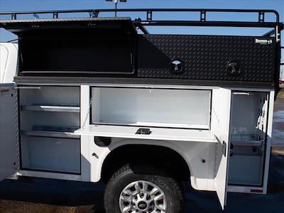 New 2025 Chevrolet Silverado 3500 - photo 1