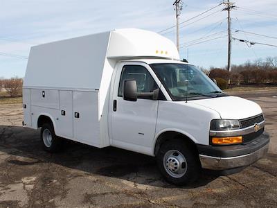 New 2025 Chevrolet Express 3500 - photo 1