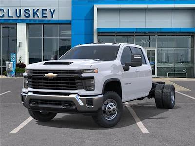 New 2026 Chevrolet Silverado 3500 - photo 1
