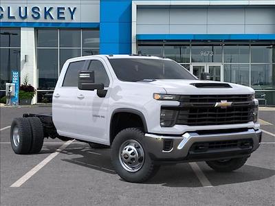 New 2026 Chevrolet Silverado 3500 - photo 1