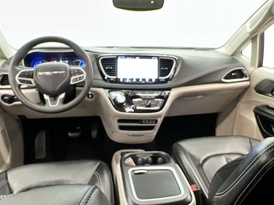 2023 Chrysler Pacifica FWD Minivan for sale #A62325HR - photo 1