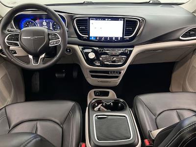 2023 Chrysler Pacifica FWD Minivan for sale #A62386HA - photo 2