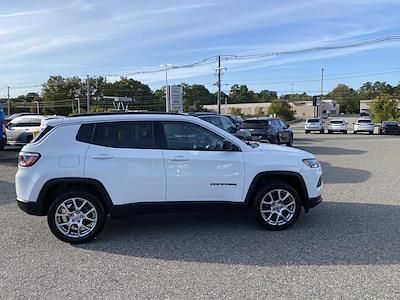 Used 2022 Jeep Compass - photo 1