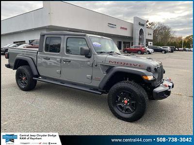 Used 2021 Jeep Gladiator - photo 1