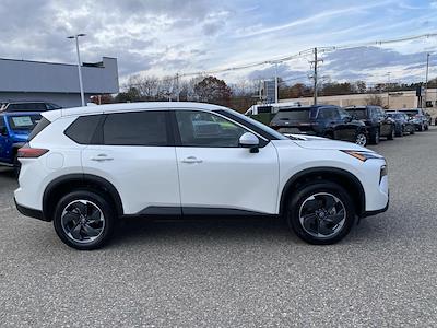 Used 2024 Nissan Rogue - photo 1