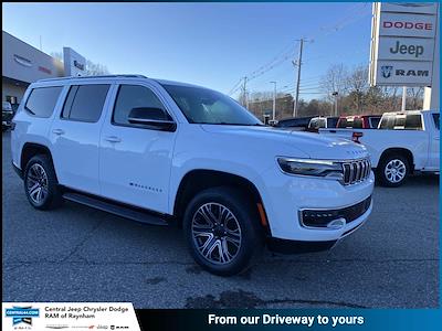 Used 2024 Jeep Wagoneer - photo 1