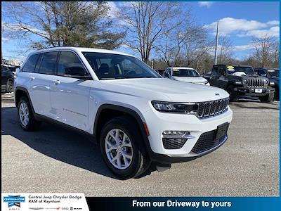 Used 2023 Jeep Grand Cherokee - photo 1