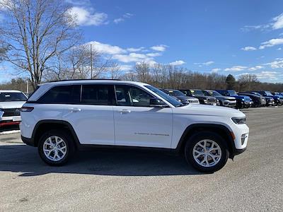 Used 2023 Jeep Grand Cherokee - photo 1