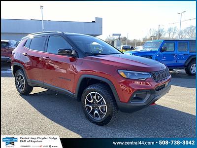 Used 2025 Jeep Compass - photo 1