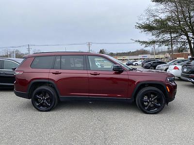 Used 2025 Jeep Grand Cherokee L - photo 1