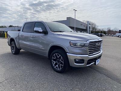 Used 2025 Ram 1500 - photo 1