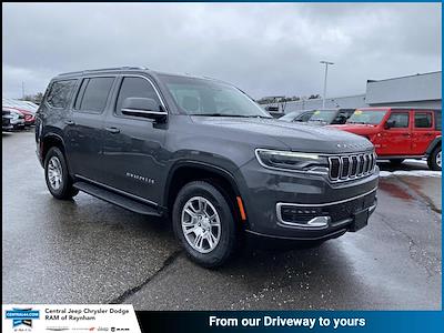 Used 2022 Jeep Wagoneer - photo 1