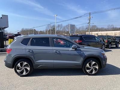 Used 2024 Volkswagen Taos - photo 1