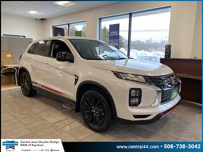 Used 2024 Mitsubishi Outlander Sport - photo 1