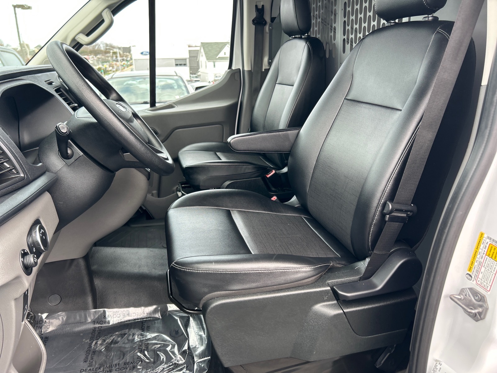 Used 2023 Ford Transit 150 - photo 9