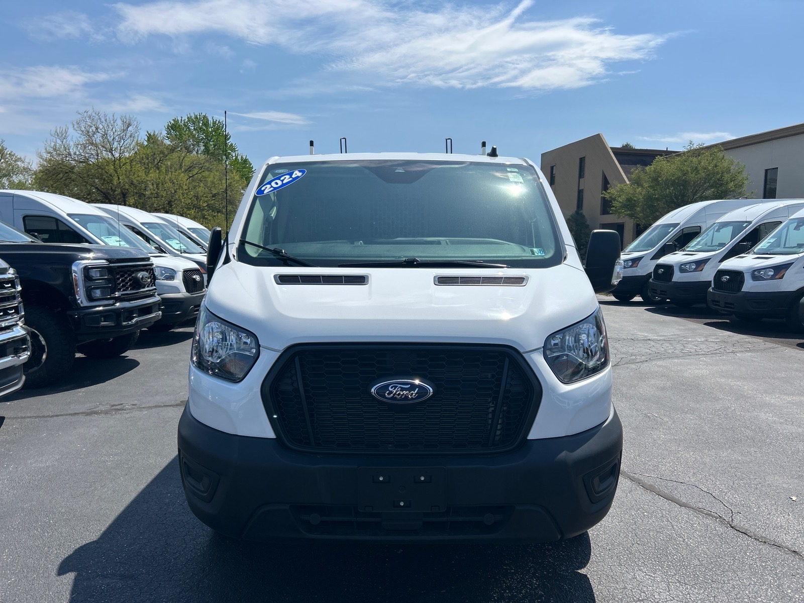 Used 2024 Ford Transit 250 - photo 2
