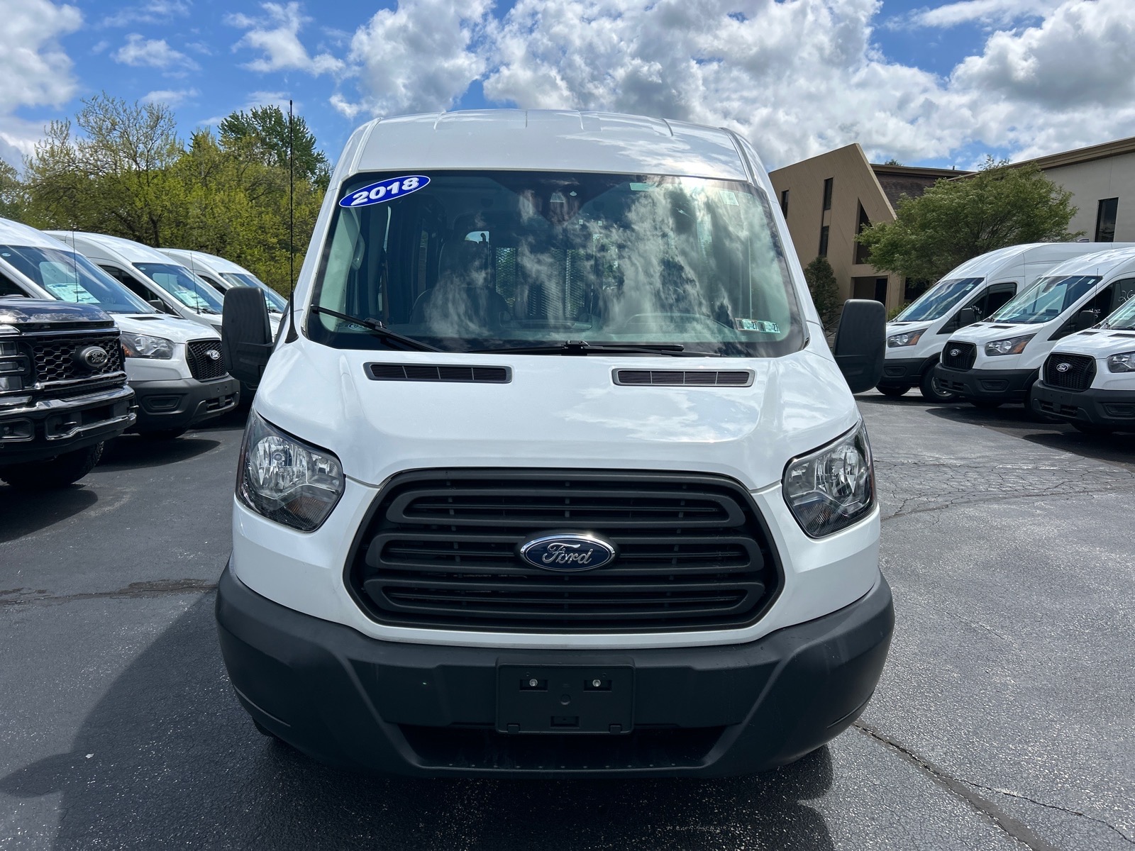 Used 2018 Ford Transit 250 - photo 20